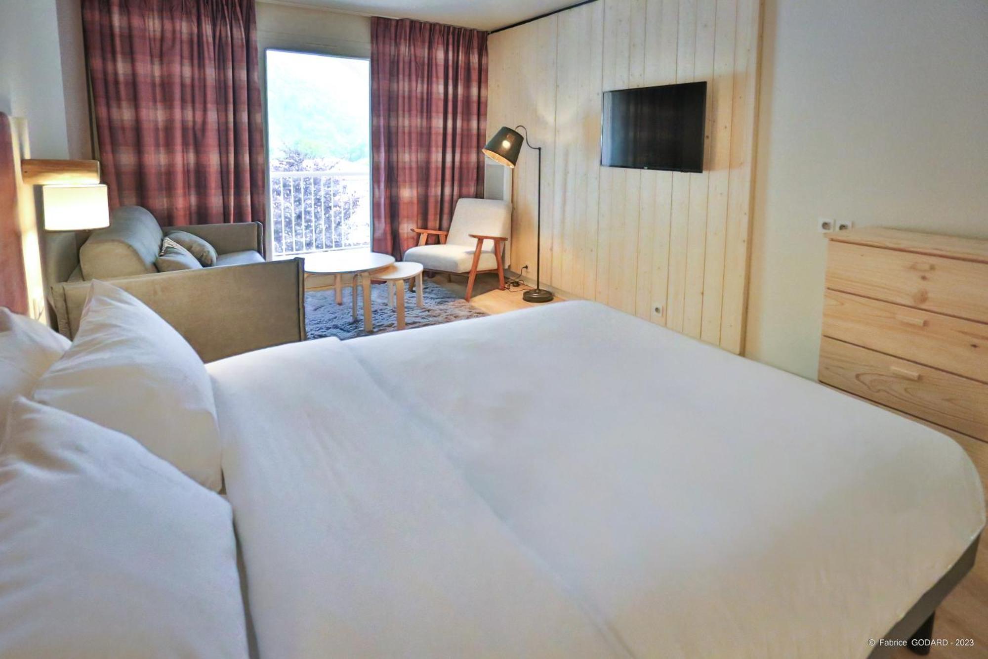 Hotel Le Refuge Des Sources Динь-ле-Бен Экстерьер фото