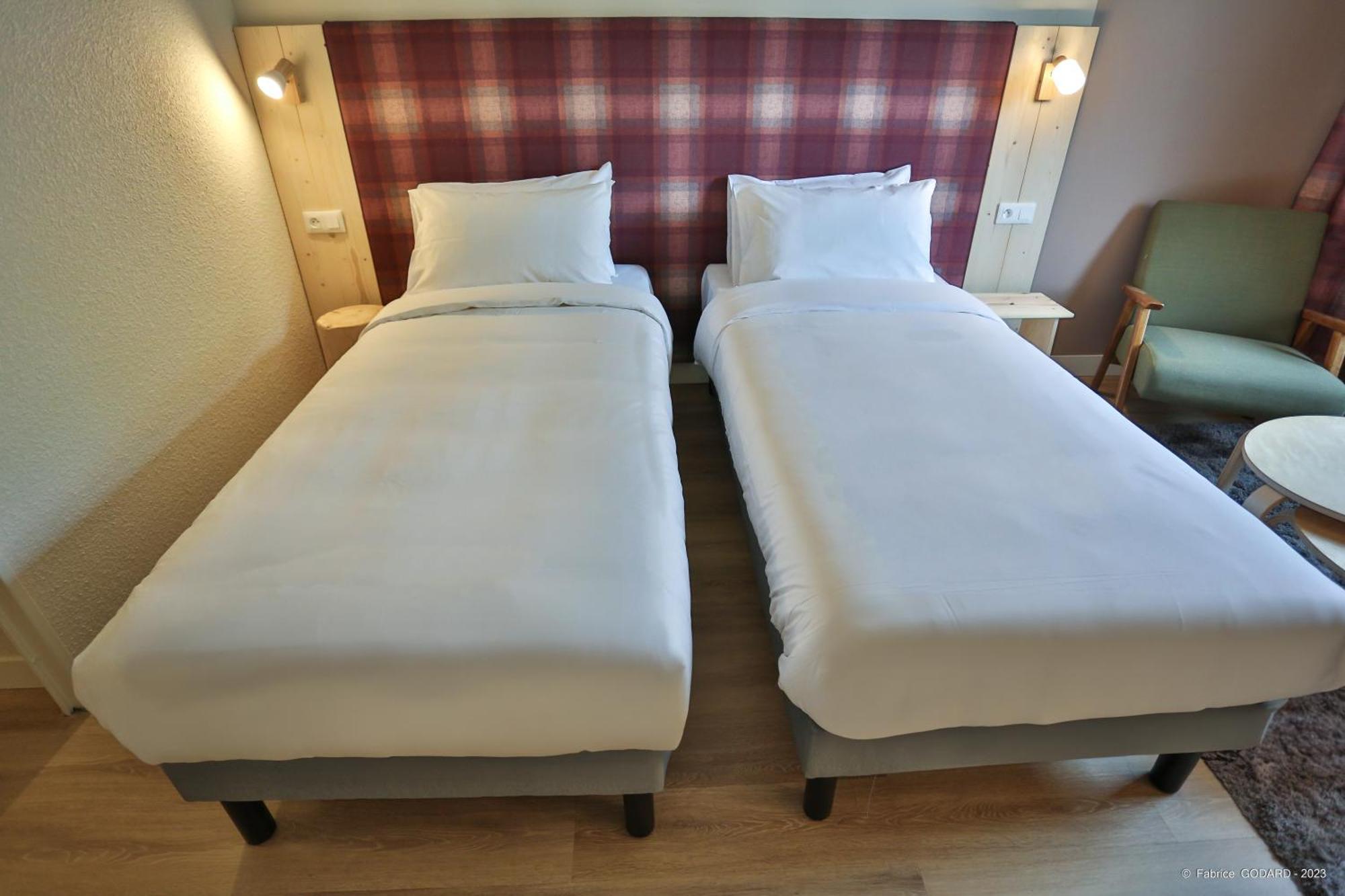 Hotel Le Refuge Des Sources Динь-ле-Бен Экстерьер фото